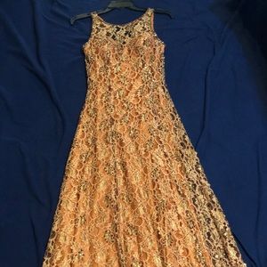 Long formal evening dress/ gown